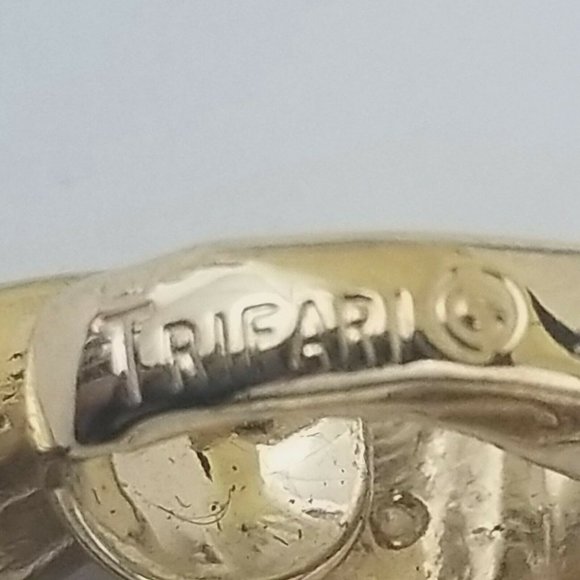 Vintage Crown Trifari Clip Ons F27 - Picture 7 of 8